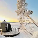 Aldeamento Turístico Skyfire Village Igloos