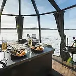 Skyfire Village Igloos Aldeamento Turístico *