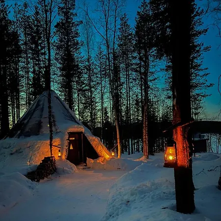 Skyfire Village Igloos Rovaniemi