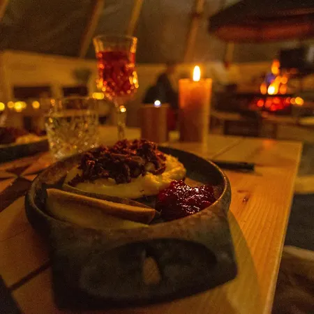 Skyfire Village Igloos *