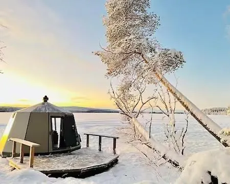 Πάρκο διακοπών Skyfire Village Igloos