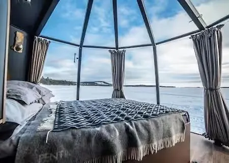 Holiday park Skyfire Village Igloos *