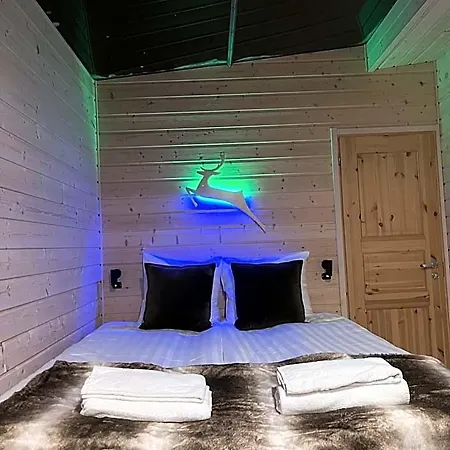 Holiday park Skyfire Village Igloos