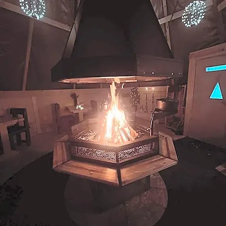 Skyfire Village Igloos